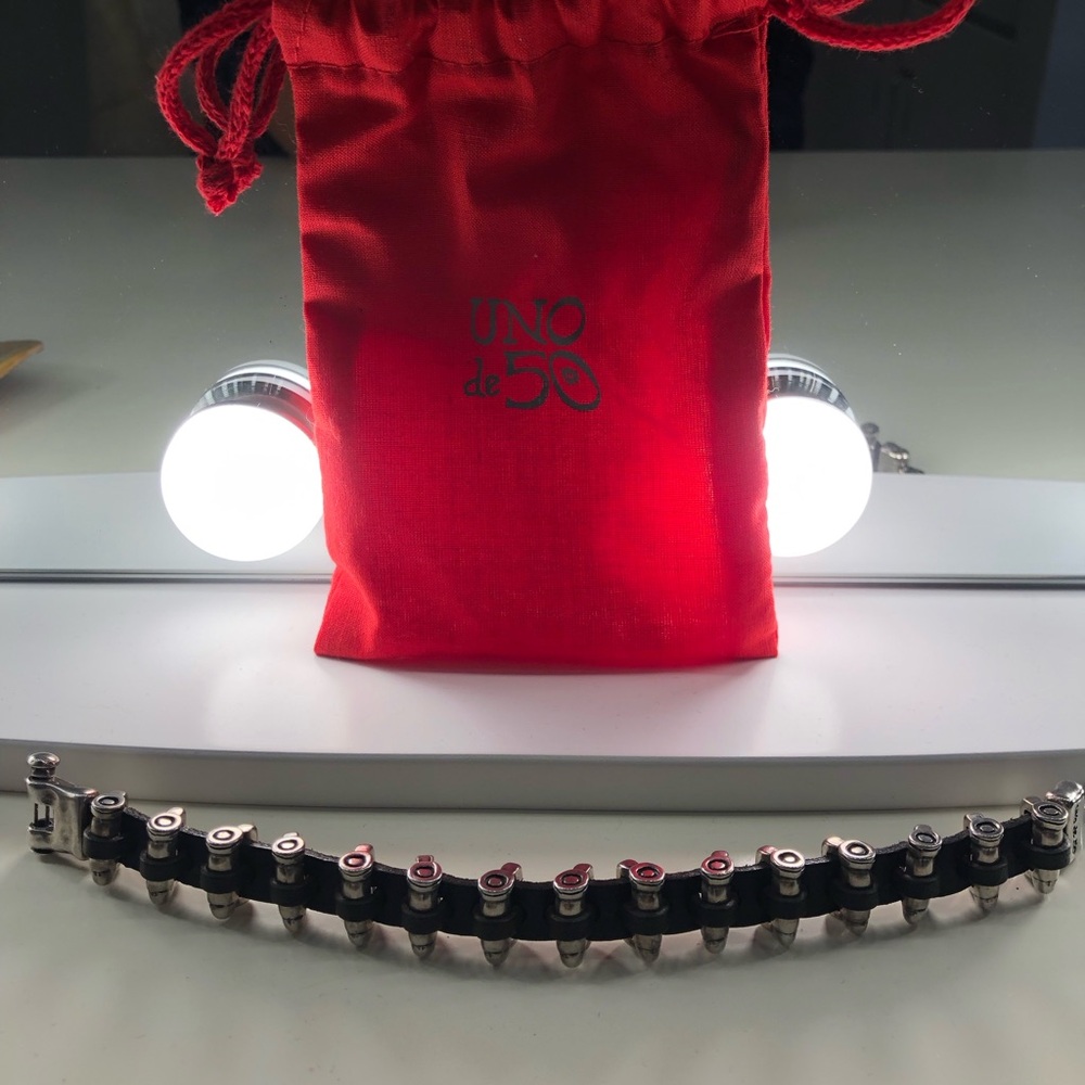 UNO de 50 Silver and Black Bracelet